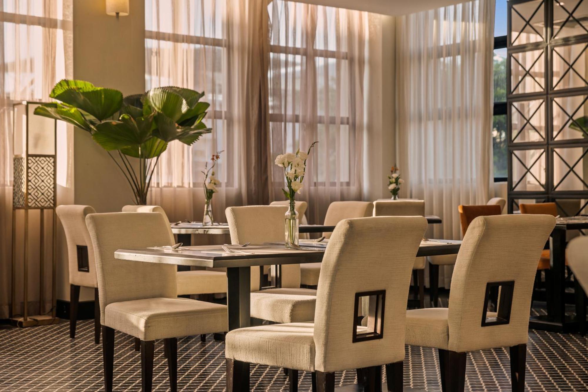 Sanouva Da Nang Hotel - Daily Afternoon Tea Inclusive Bagian luar foto